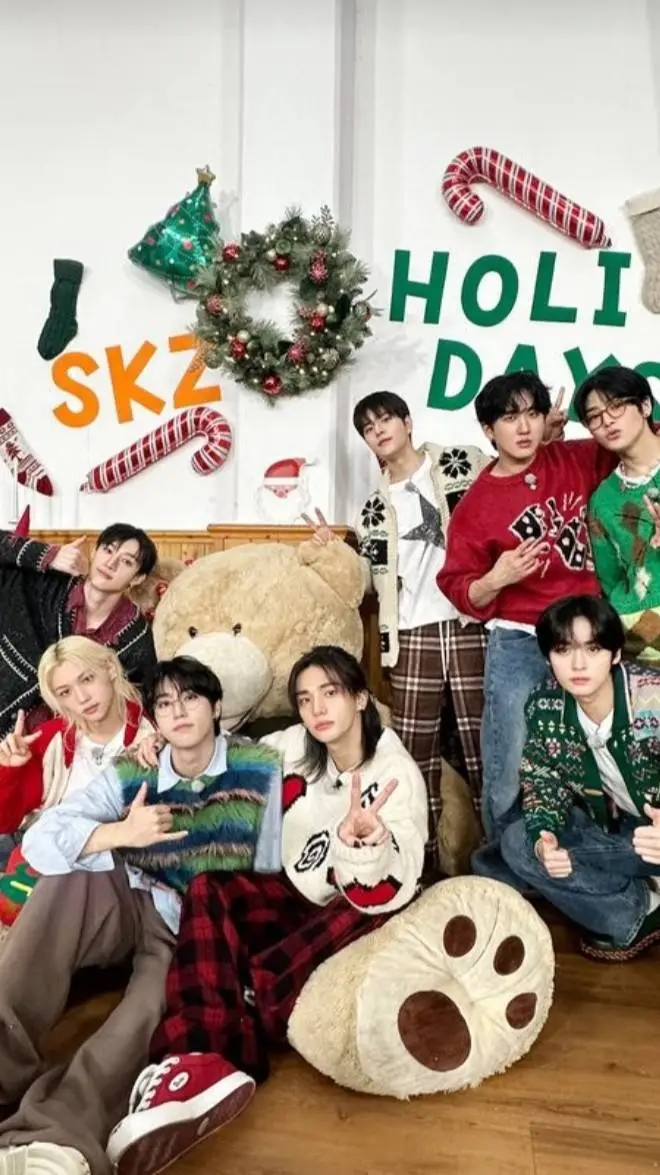 ai character: Skz Christmas background