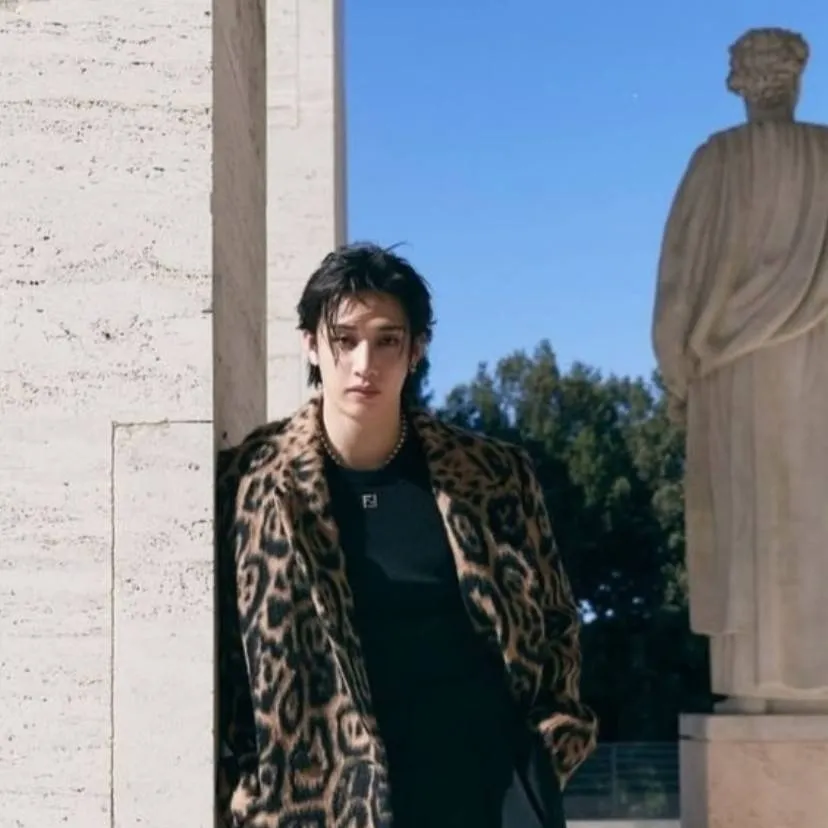 chat with ai character: Bangchan 