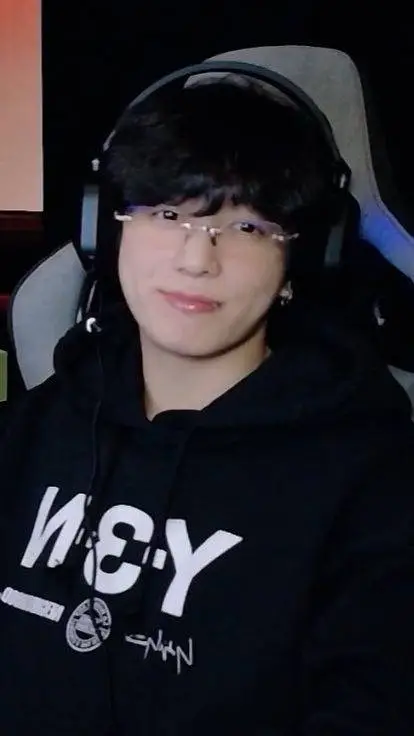 Talkie AI - Chat with Jeon Jungkook