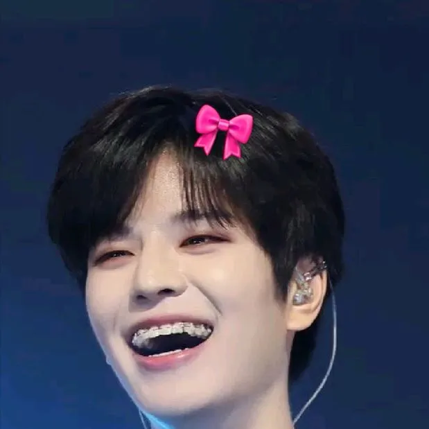 chat with ai character: SEUNGMIN<3🐶