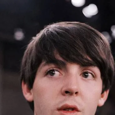chat with ai character: Paul McCartney 