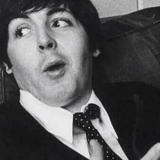 chat with ai character: paul McCartney 