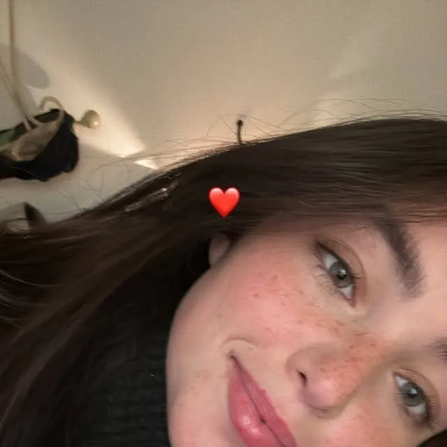 chat with ai character: Gio scotti