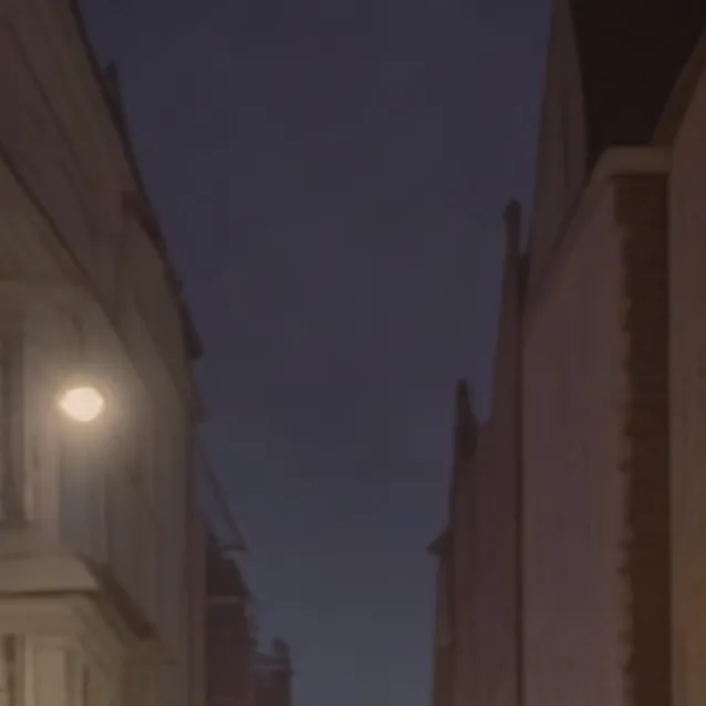 chat with ai character: Gizemli Renault