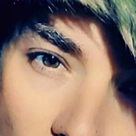 chat with ai character: Ryder