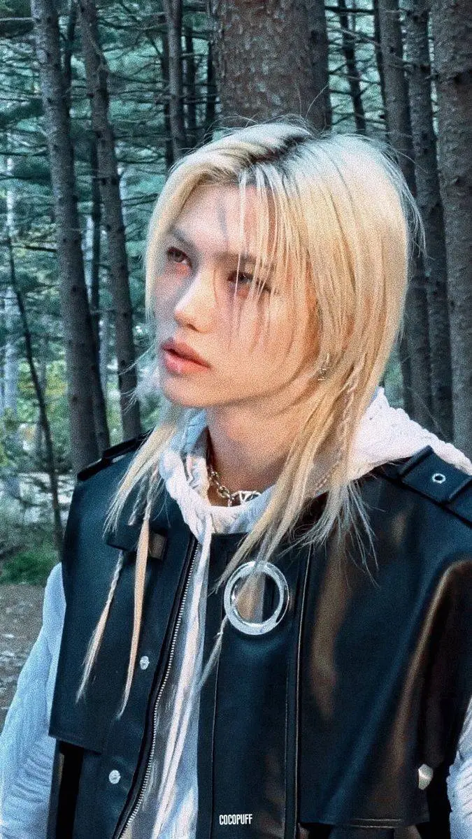 ai character: ★🌿❗~Felix~❗🌿★ background