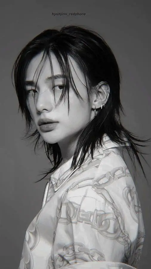 ai character: ★🐧«Hyunjin»🐧★ background