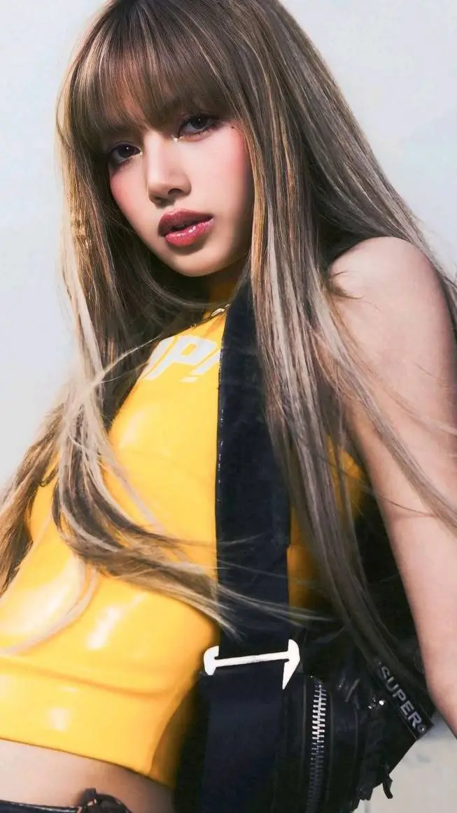 ai character: Lisa♡☆ background