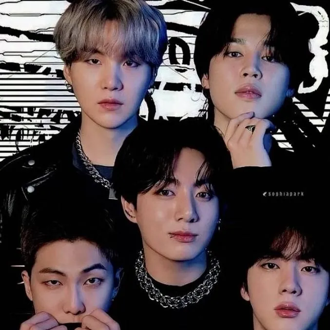 chat with ai character: BTS 😘 🥰 🎧 