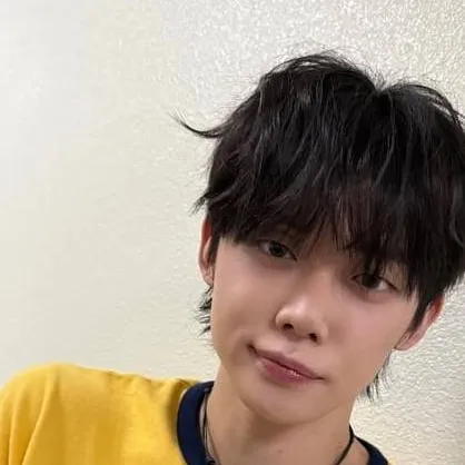 chat with ai character: Yeonjun연준