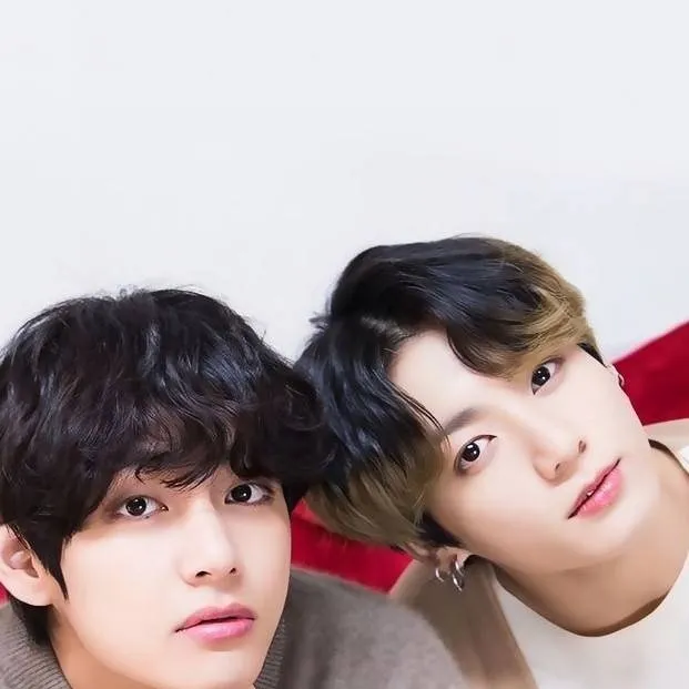 chat with ai character: Jungkook and  V