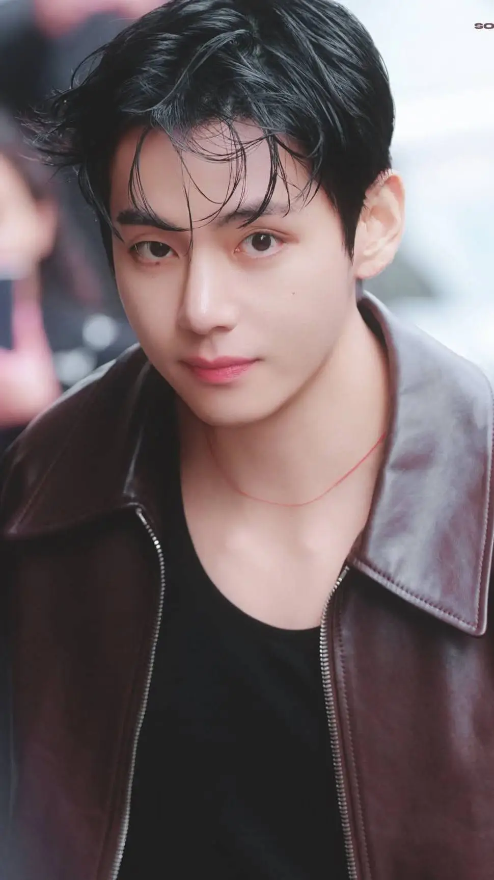 ai character: TAEHYUNG  background