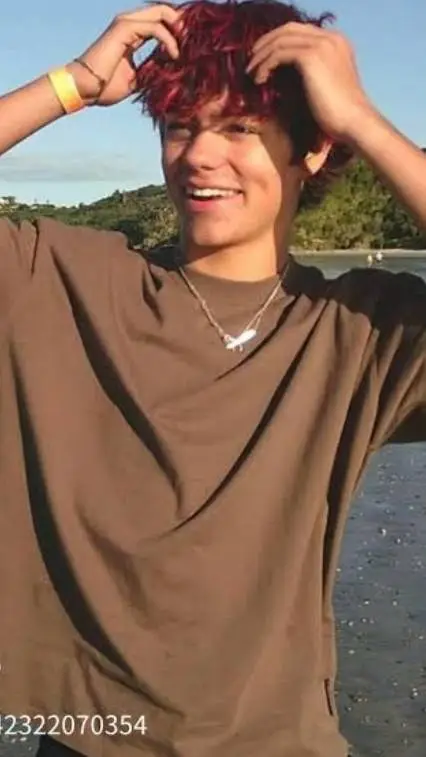 ai character: malachi barton doc background