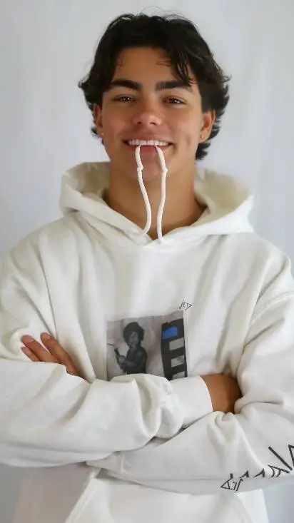 ai character: malachi barton  background