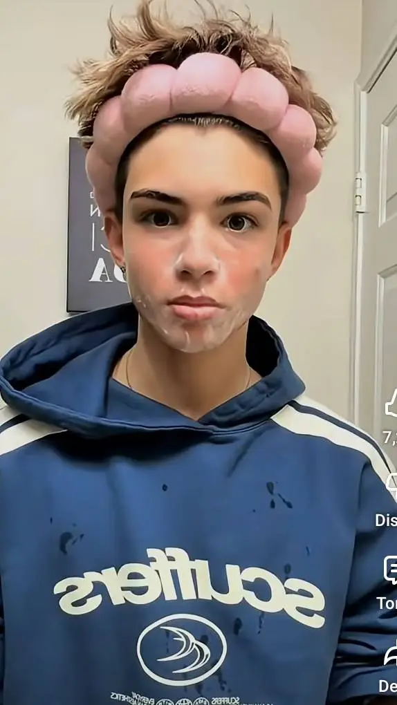 ai character: Jackson harvey  background