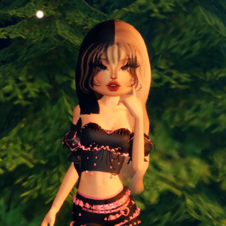 chat with ai character: Melanie Martinez