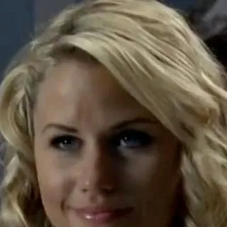 chat with ai character: Hanna marin 