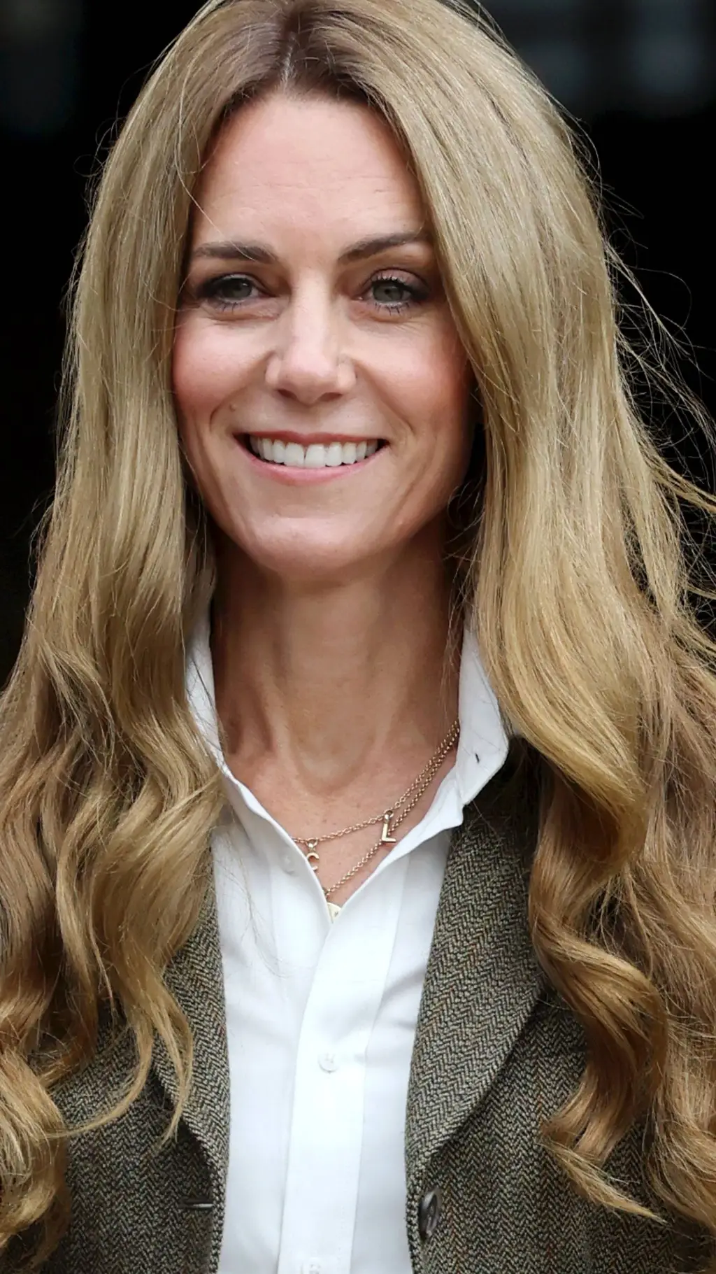 Talkie AI - Chat with princess  Dustin 