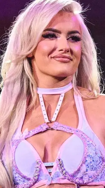 Talkie AI - Chat with   Dustin  Morgan