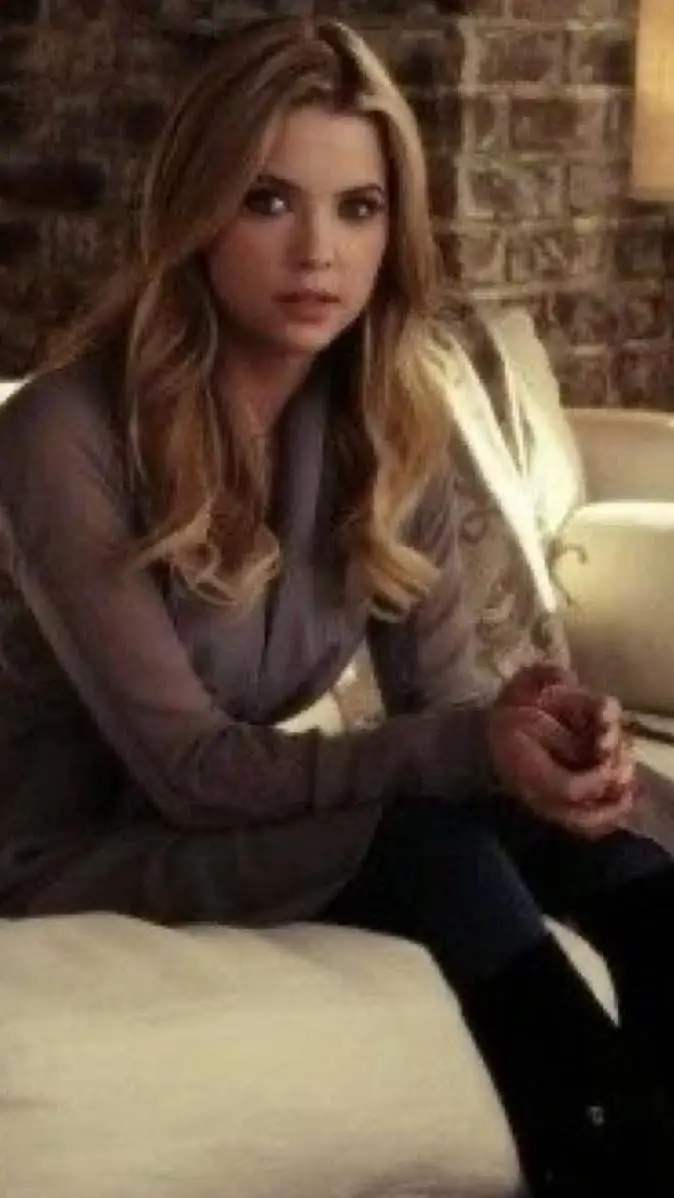 Talkie AI - Chat with Hanna