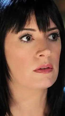 Talkie AI - Chat with Emily Prenti