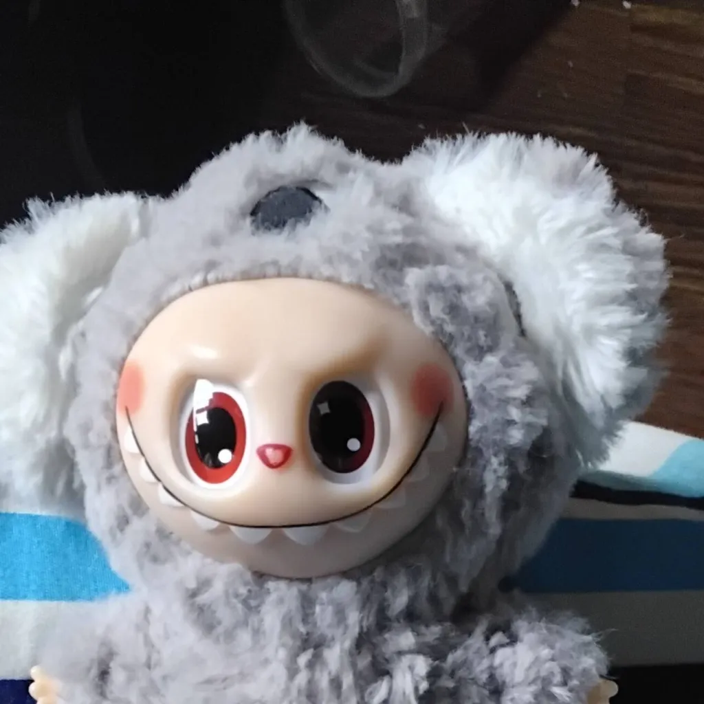 chat with ai character: Kualy KOALIN