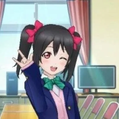 chat with ai character: Nico Yazawa 