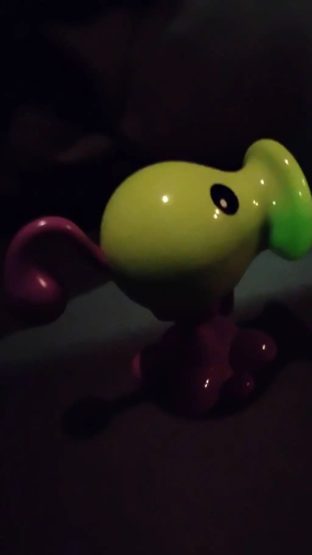 ai character: goo peashooter  background