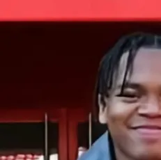 chat with ai character: Rio ngumoha 