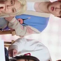 chat with ai character: STRAY KIDS!