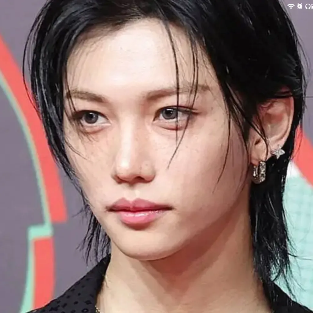 chat with ai character: ★Felix lixxie★