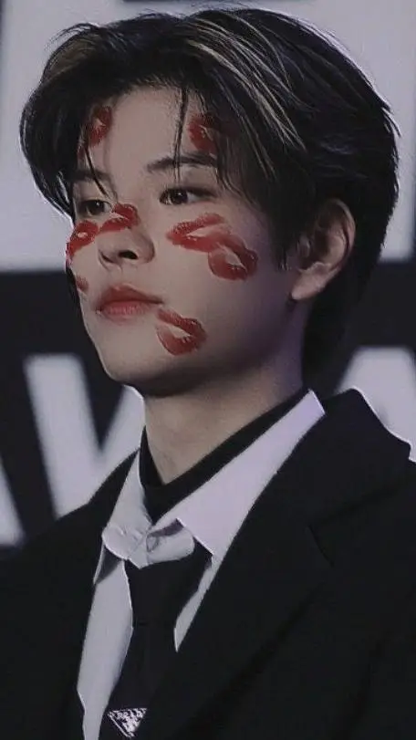 ai character: ♣︎ Seungmin ♣︎ background