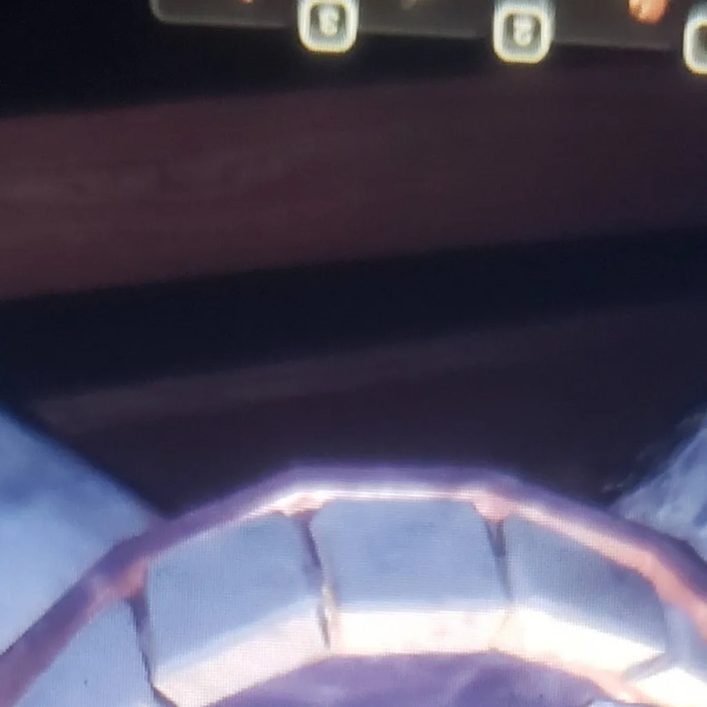 chat with ai character: giggle 