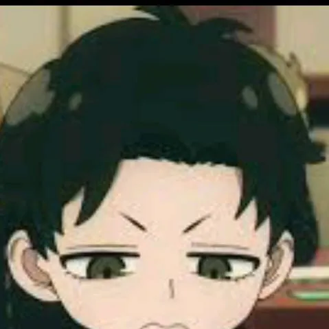 chat with ai character: 🖤💛DAMIAN~SOFIA😒🖤💛