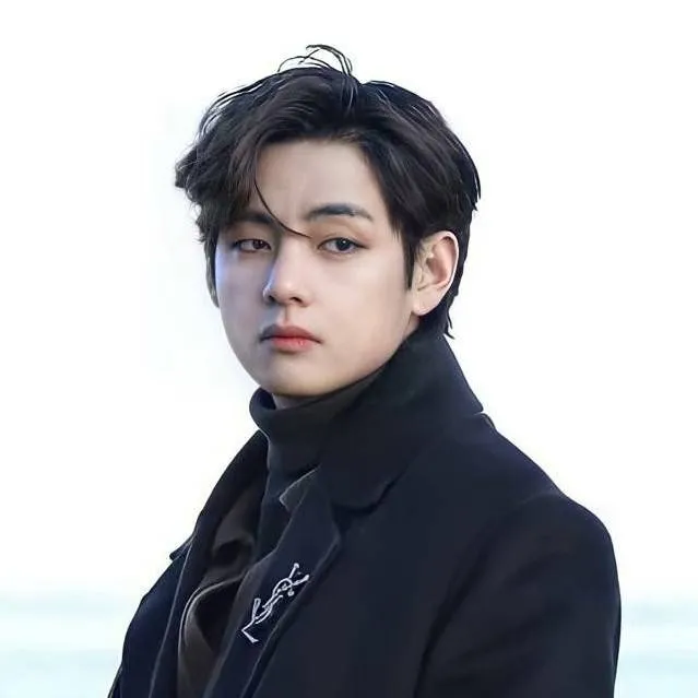 chat with ai character: Taehyung