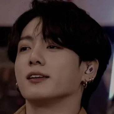 chat with ai character: jeon Jungkook