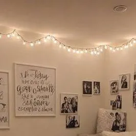 chat with ai character: VALENTINE SCHOOL 