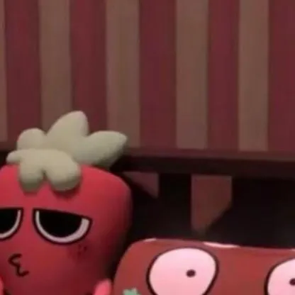 chat with ai character:  fruitcake