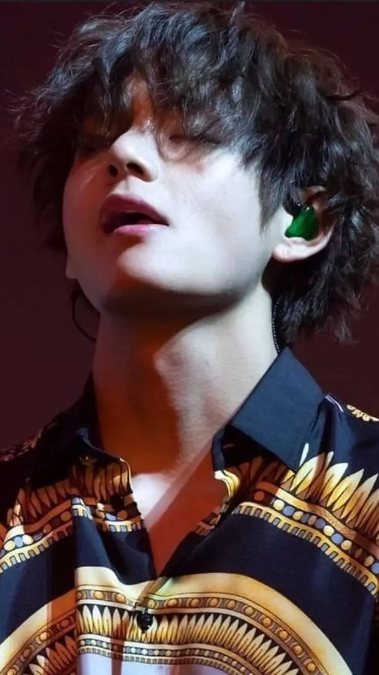 ai character: Taehyung background
