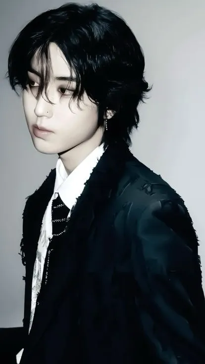 ai character: HAN EX AMIGO background