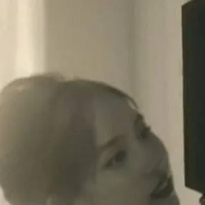 chat with ai character: mina de twice