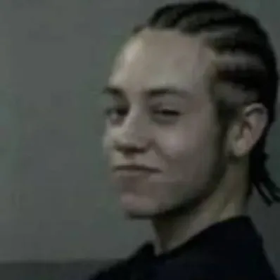 chat with ai character: Carl Gallagher 