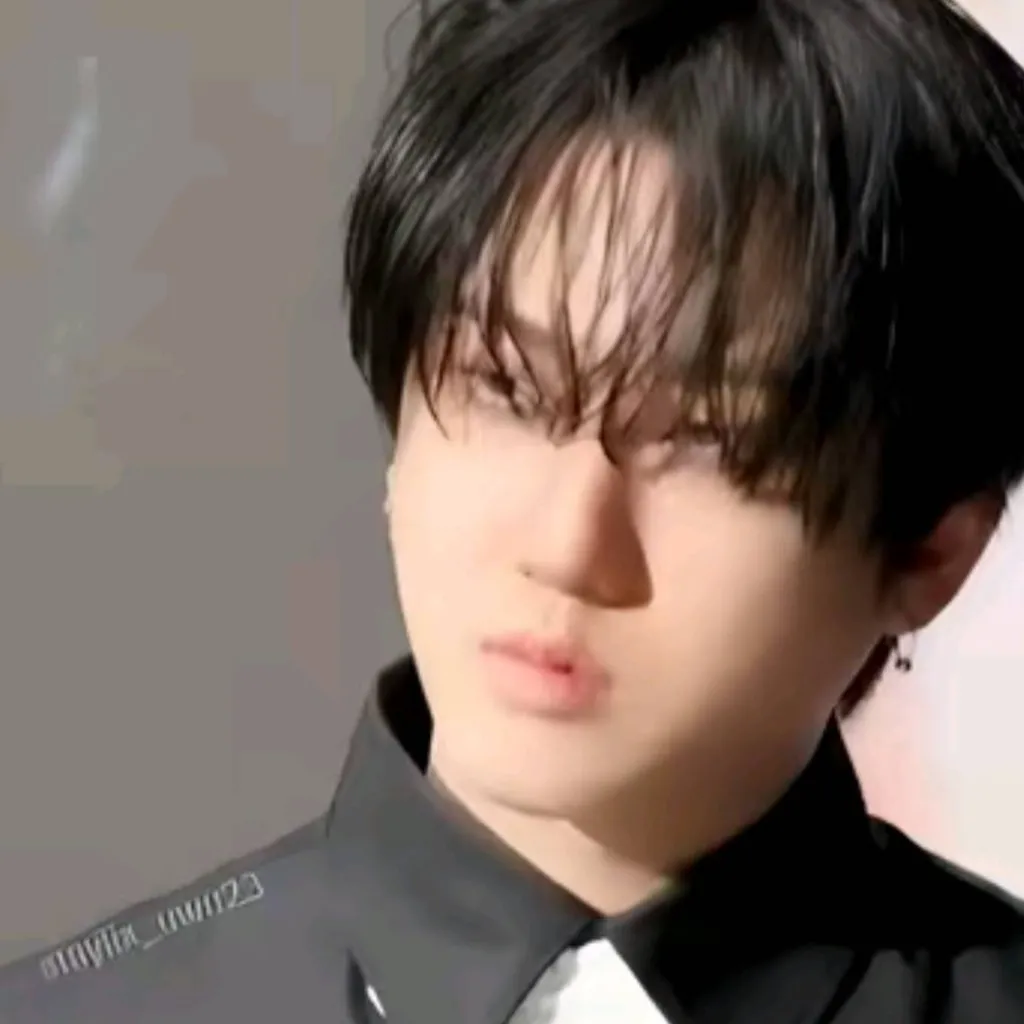 chat with ai character: Seo Changbin❤️‍🩹