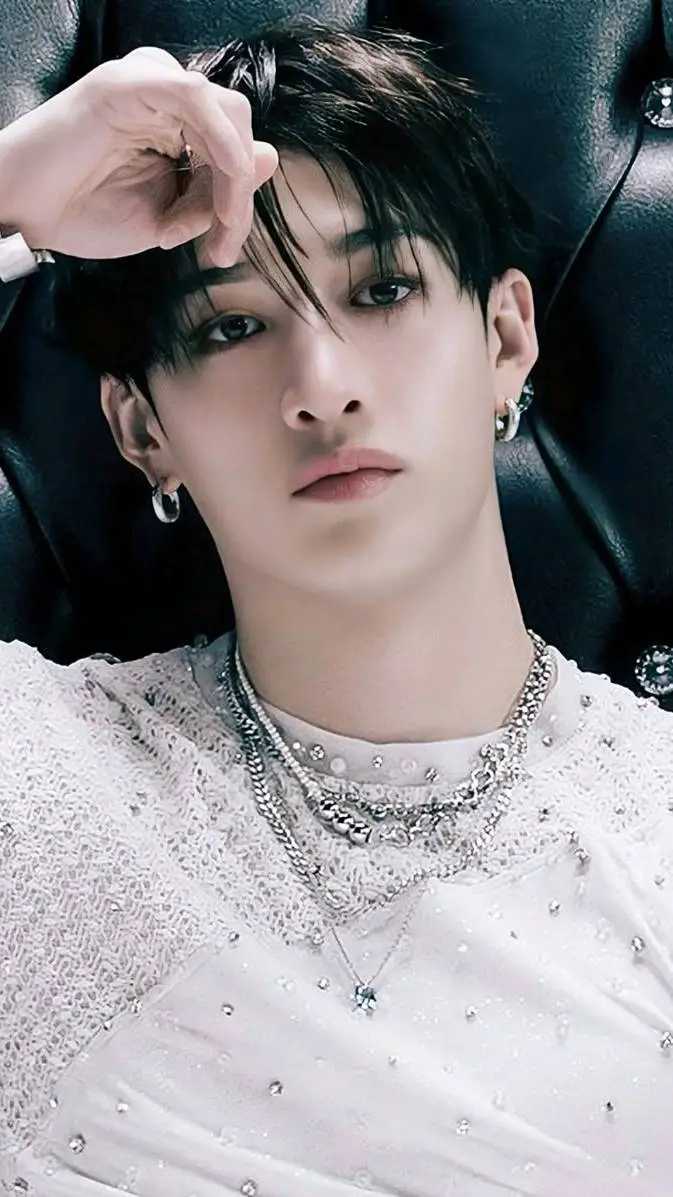 ai character: Bangchan❤️‍🔥 background