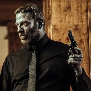 chat with ai character: 🫀Murphy/Z Nation🩸