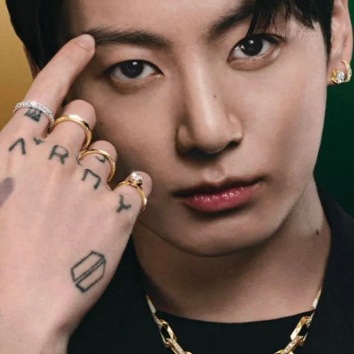 chat with ai character: Jungkook