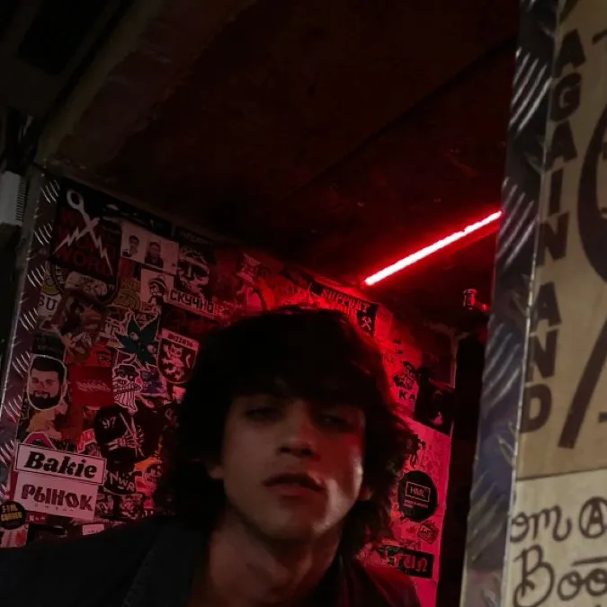 chat with ai character: Durul Peker