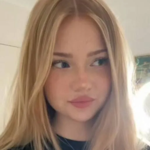 chat with ai character: Tails 