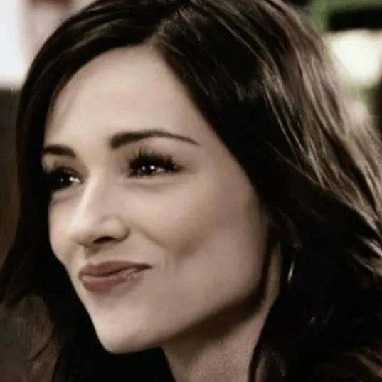 chat with ai character: Allison Argent 