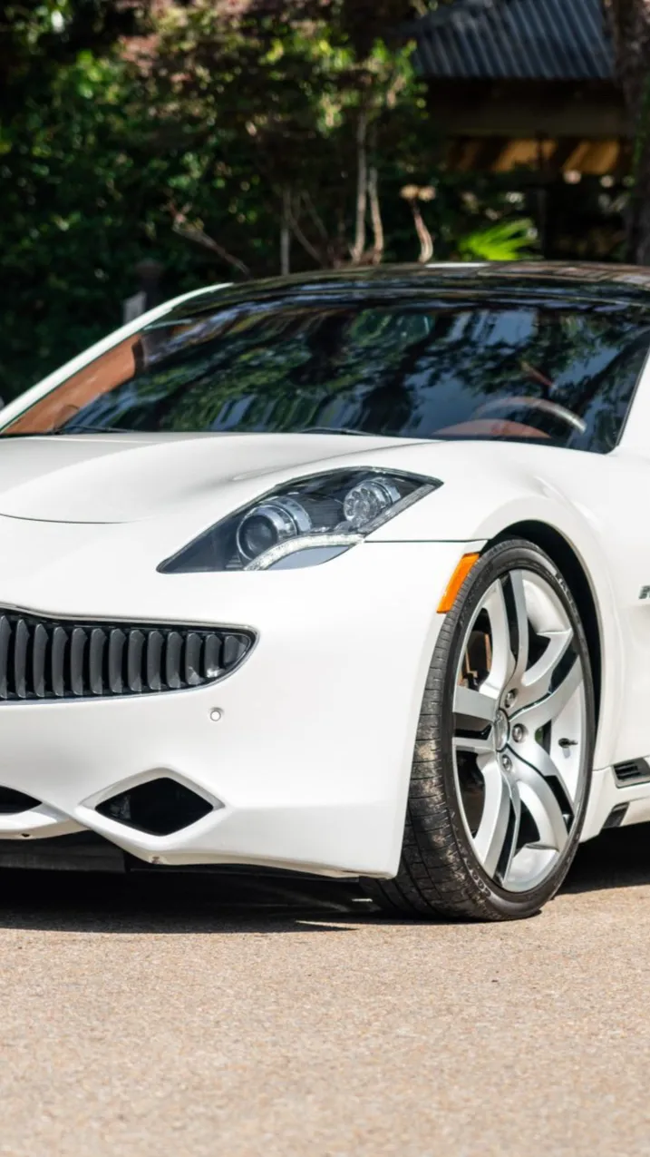 ai character: Fisker Karma background